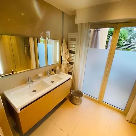 アパート Charming 2-bedroom In With Swimming Pool Access